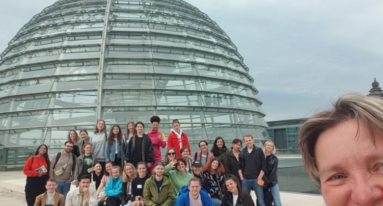 Group picture in front of the Reichstag dome