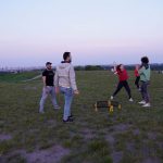 Participants play spikeball on the Drachenberg